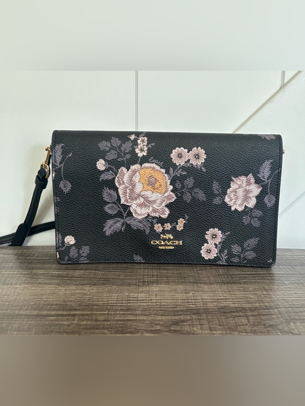 EUC Coach Hayden Foldover Crossbody Clutch in Garden Rose Print